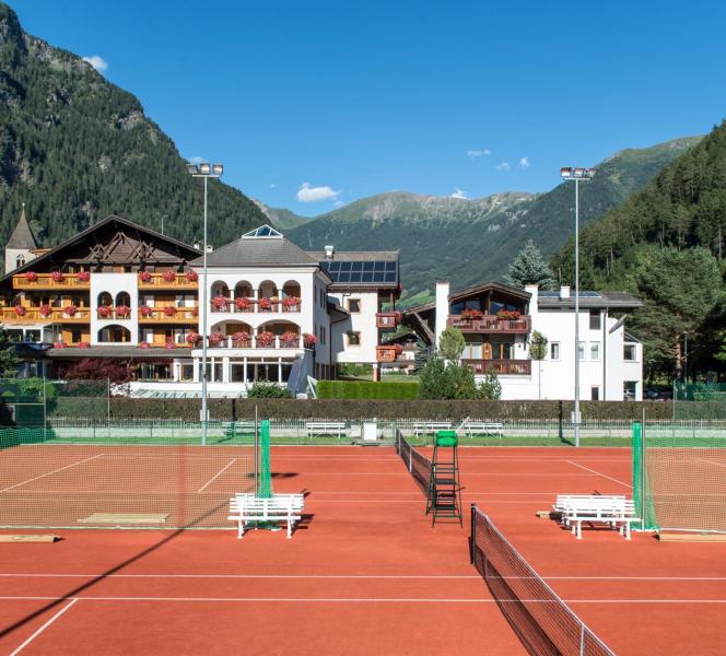 4 Sterne Hotel Wiesnerhof mit Tennisplatz