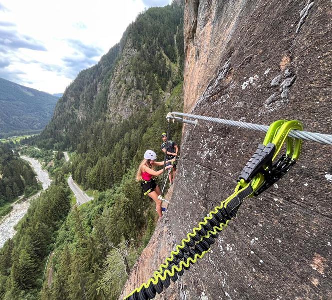 Su una via ferrata