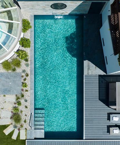 Der outdoor Bio-Natur-Pool von oben